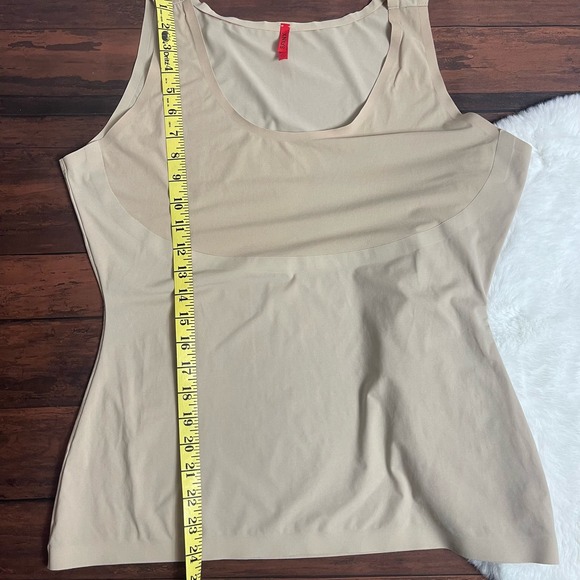 SPANX Womens Size 1X Thinstincts Compression Tank Top‎ Soft Nude - Picture 5 of 6